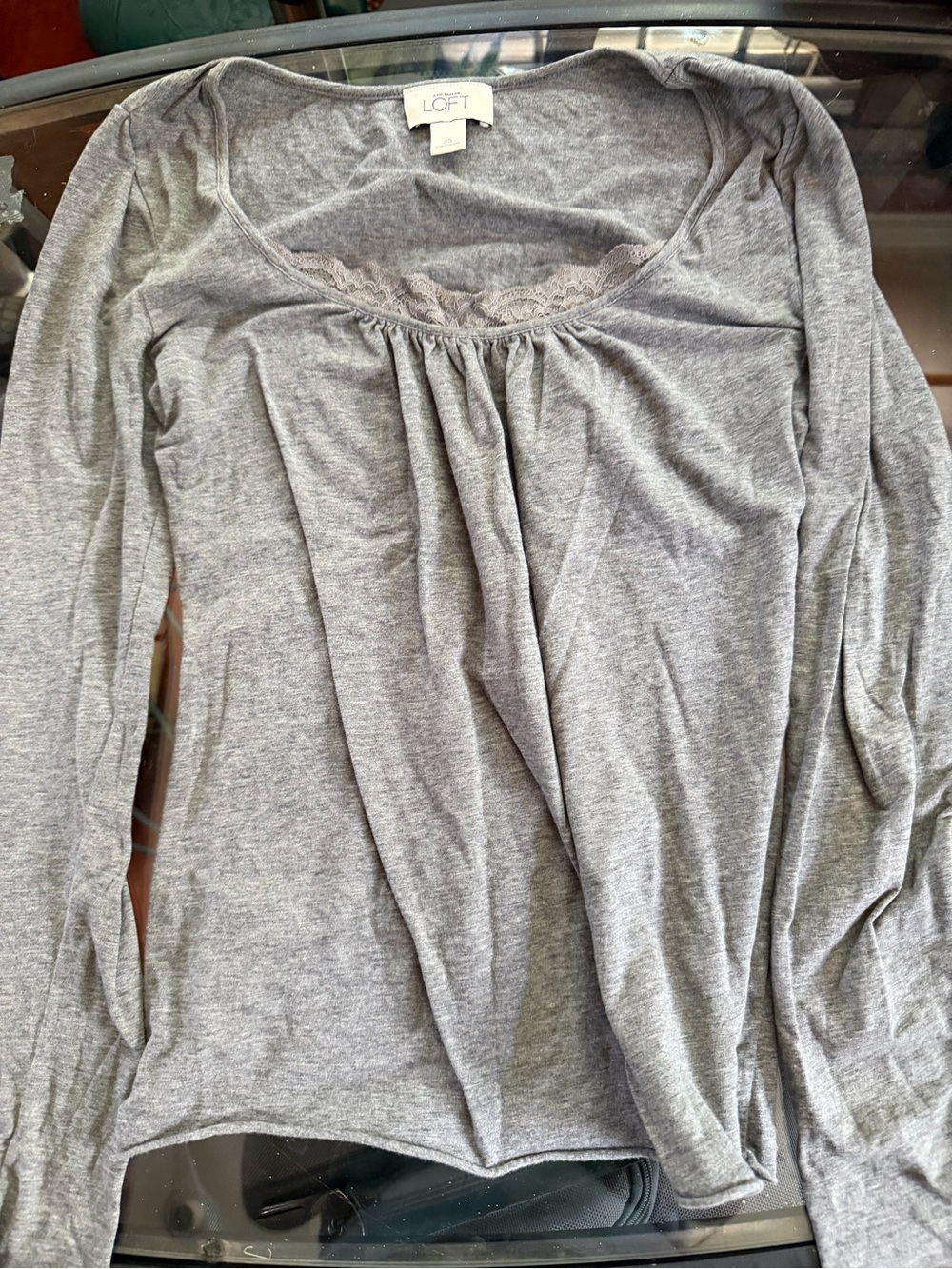LOFT Gray Long-Sleeve Scoop Neck Top